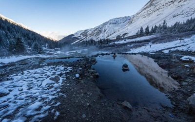 Intense snowshoe hike travels to hot spring hidden in Colorado mountains | OutThere Colorado