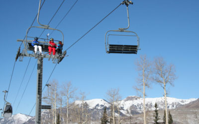 Colorado ski resorts work to stay open as COVID-19 surges across country