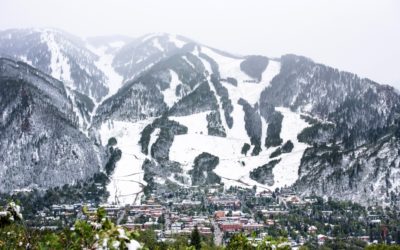 Heavy snow in the Colorado mountains prompts an avalanche warning